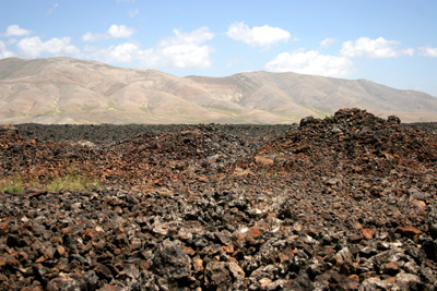 Serpmetas lava fields © 2008 Fraser Simpson