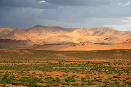 Tagdilt Plateau & Sarhro Mountains, Morocco © 2007, Fraser Simpson